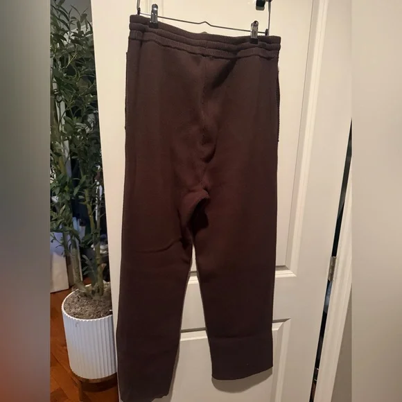 Women's Brown Sweatpants - Picture 4 of 4
